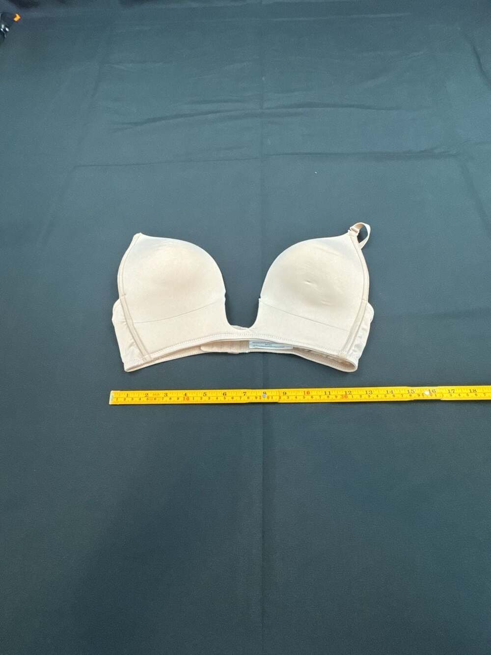 Womens Low Cut Plunge Bra Nude Size 36D
